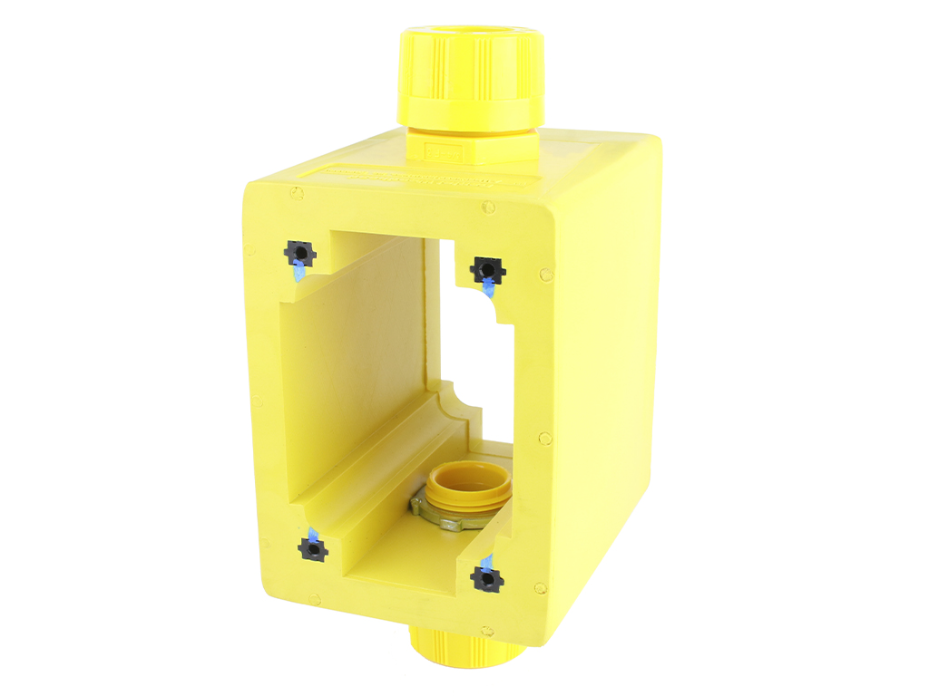 Safeway Multiple Outlet FS/FD 2-Sided Box, 107.95mm Deep, F3 (3/4") Cord  Grip Body Feed-Thru