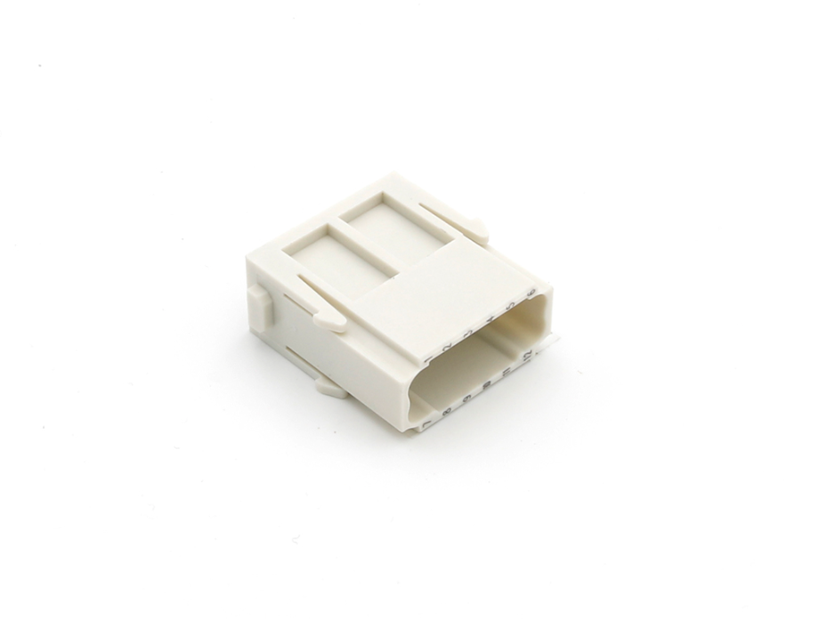 GWconnect Crimp Contact Insert, Male, 12-Pole, 10A, for Turned Crimp Contacts, Size «34.2x14.6»